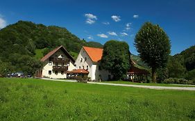 Tourist Farm Zelinc